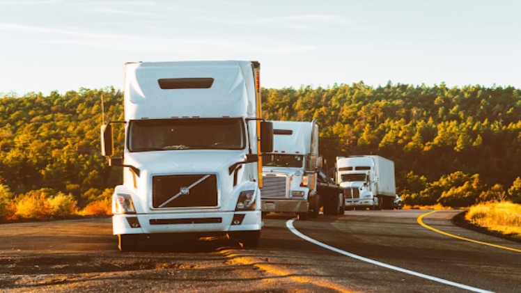 Benefits of Trucking Dispatch Software for Small to Medium-Sized Fleets
