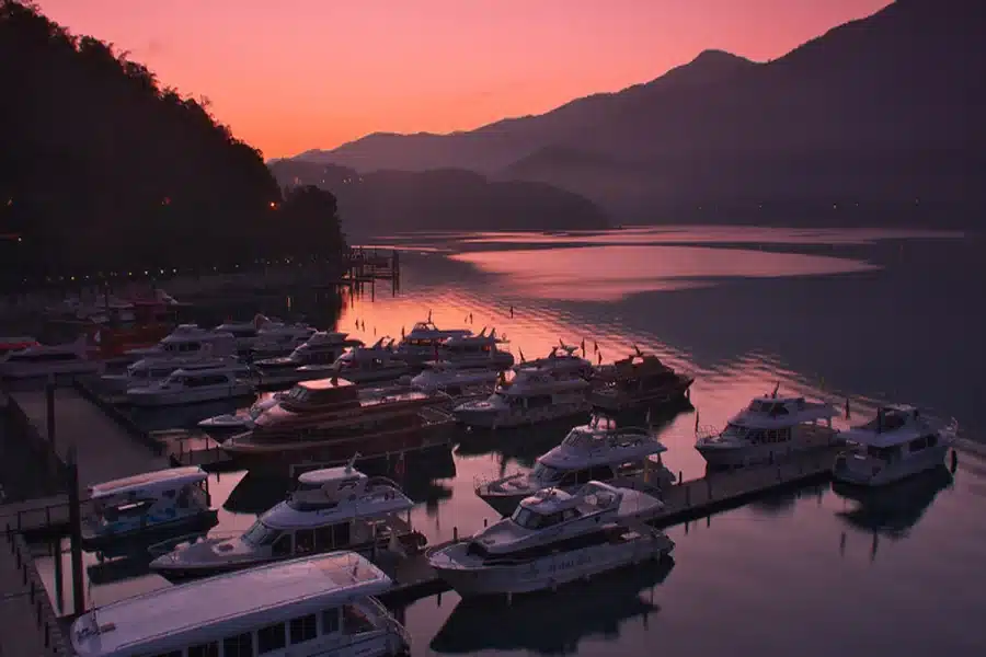 Sailing Yacht Rentals