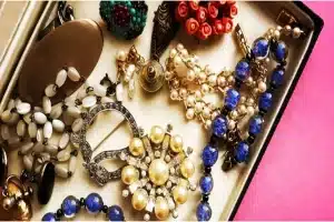 5 Reasons Why Vintage Jewelry Never Goes Out Of Style