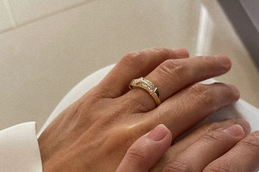 Best Gold Rings for Men: Designs, Price & How to Choose