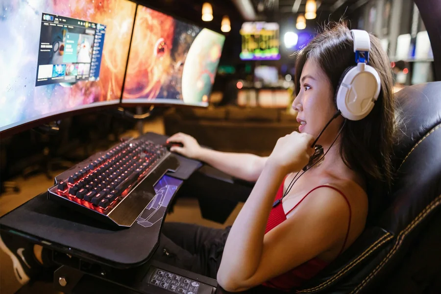 online scene