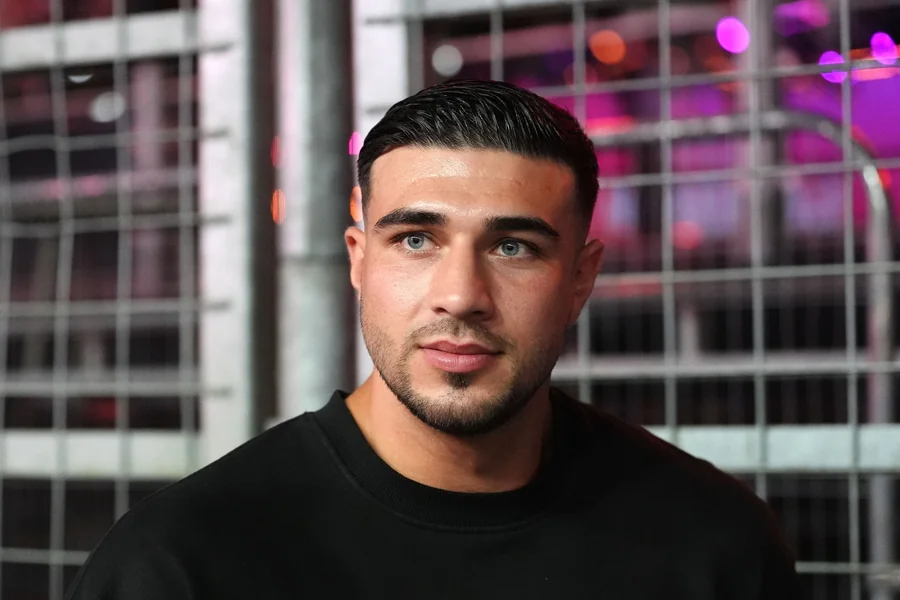 Tommy Fury Weight