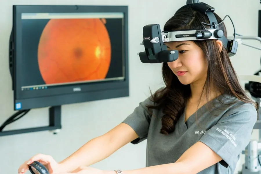Cataract Specialist