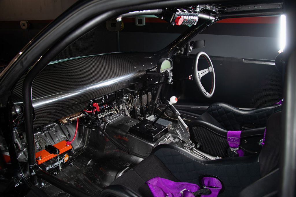 custom roll cage